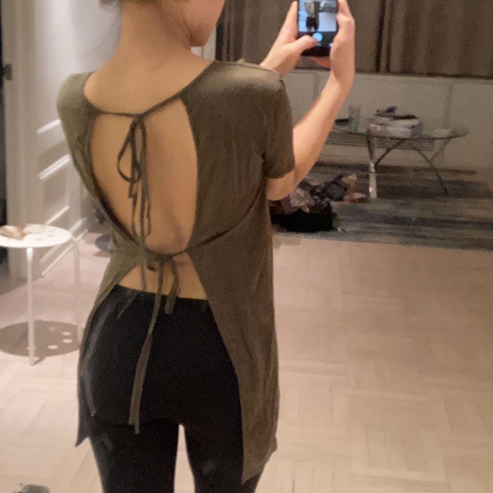 Backless Top - image 1